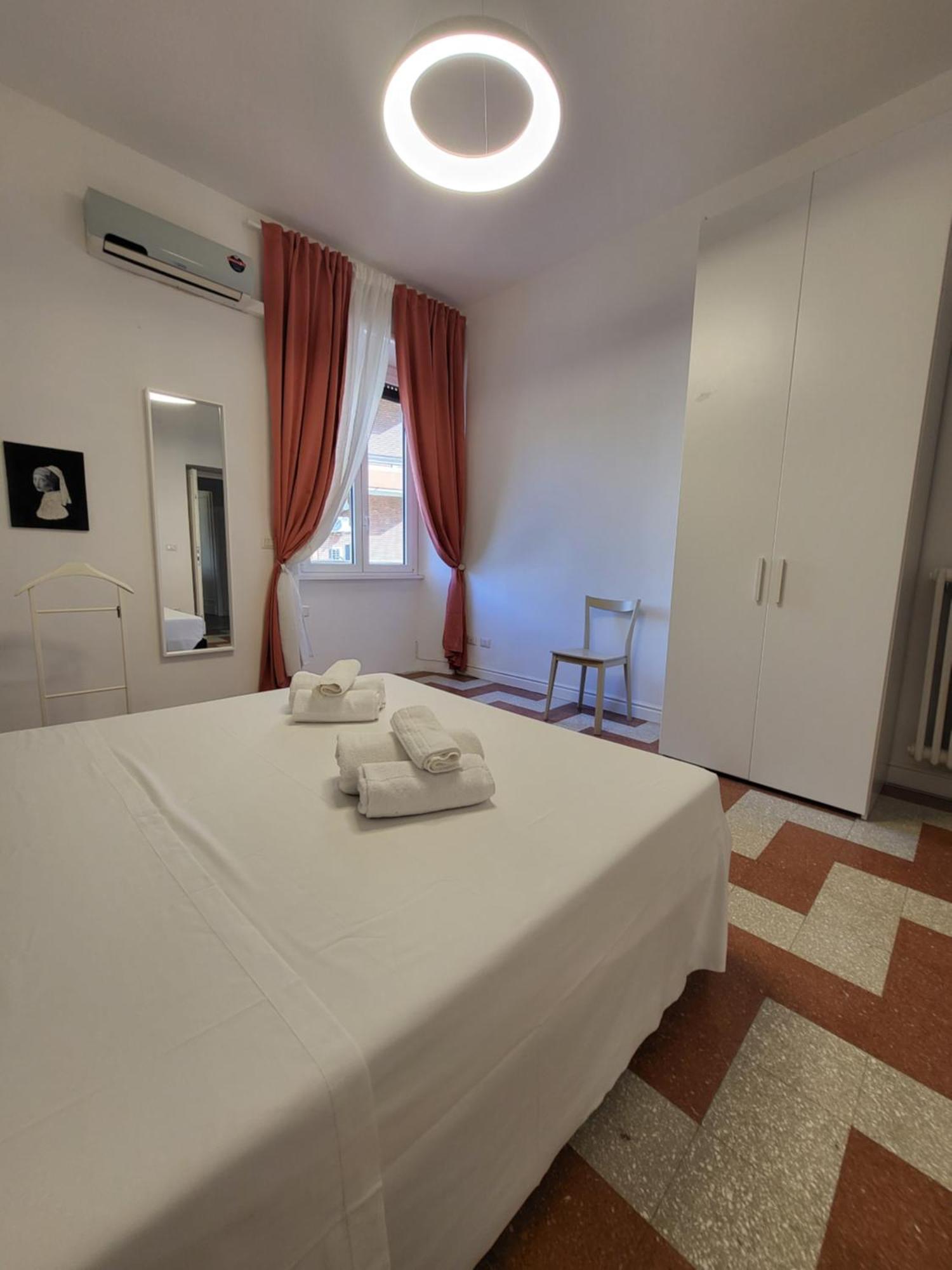 Appartamento Dream House Re Di - 50mt To Metro Station, Position, 4pax, 2bdr Roma